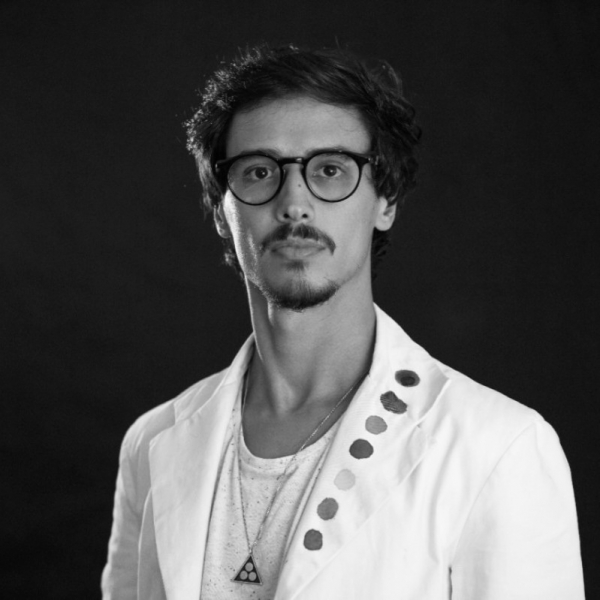 Professor(a) Guilherme Penalva 