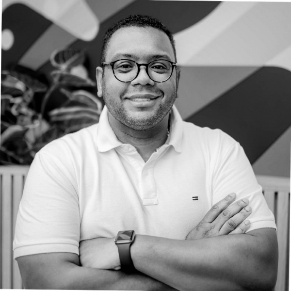 Professor(a) Jonathan Santos